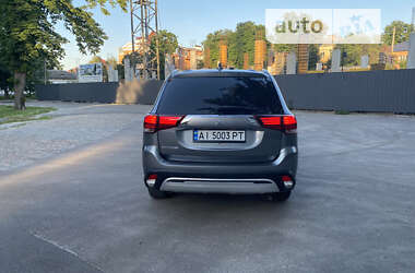 Позашляховик / Кросовер Mitsubishi Outlander 2020 в Білій Церкві