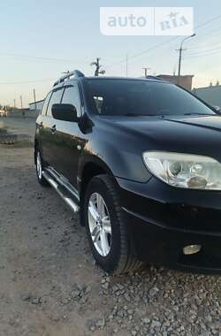 Внедорожник / Кроссовер Mitsubishi Outlander 2005 в Виннице