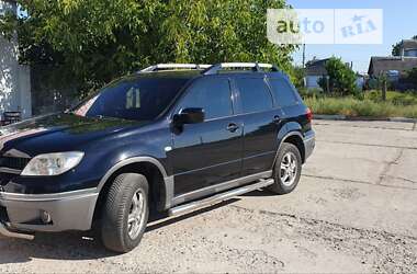 Позашляховик / Кросовер Mitsubishi Outlander 2006 в Миколаєві