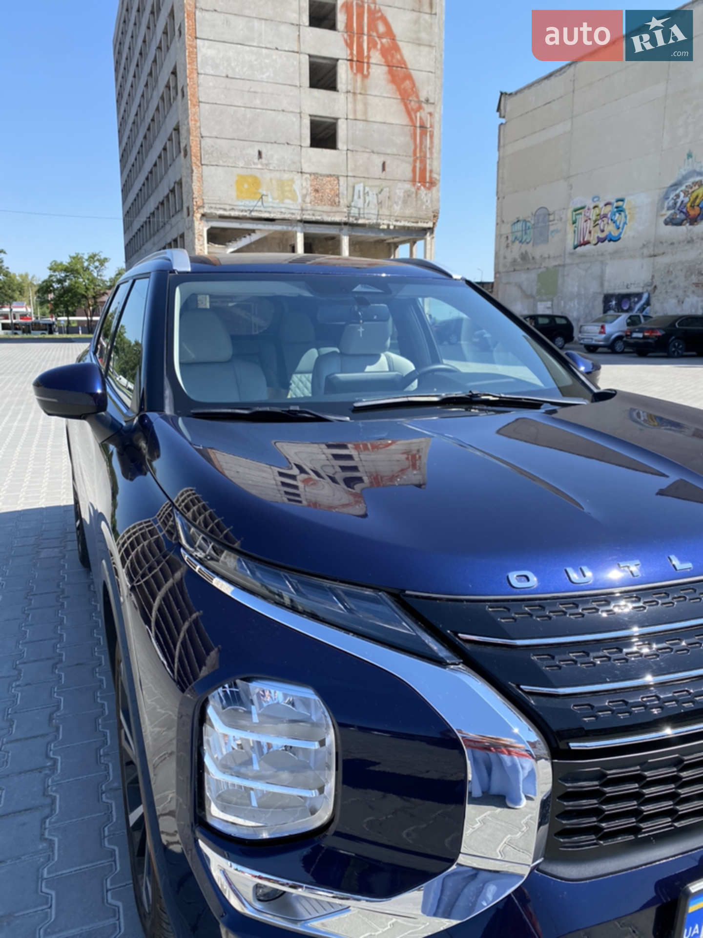 2022 Mitsubishi Outlander - мініатюра 11