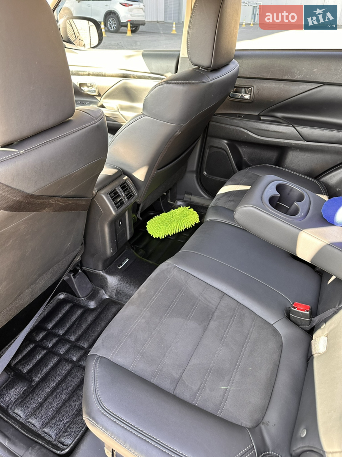 2018 Mitsubishi Outlander - мініатюра 8