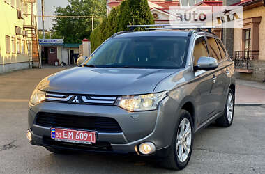 Позашляховик / Кросовер Mitsubishi Outlander 2013 в Полтаві