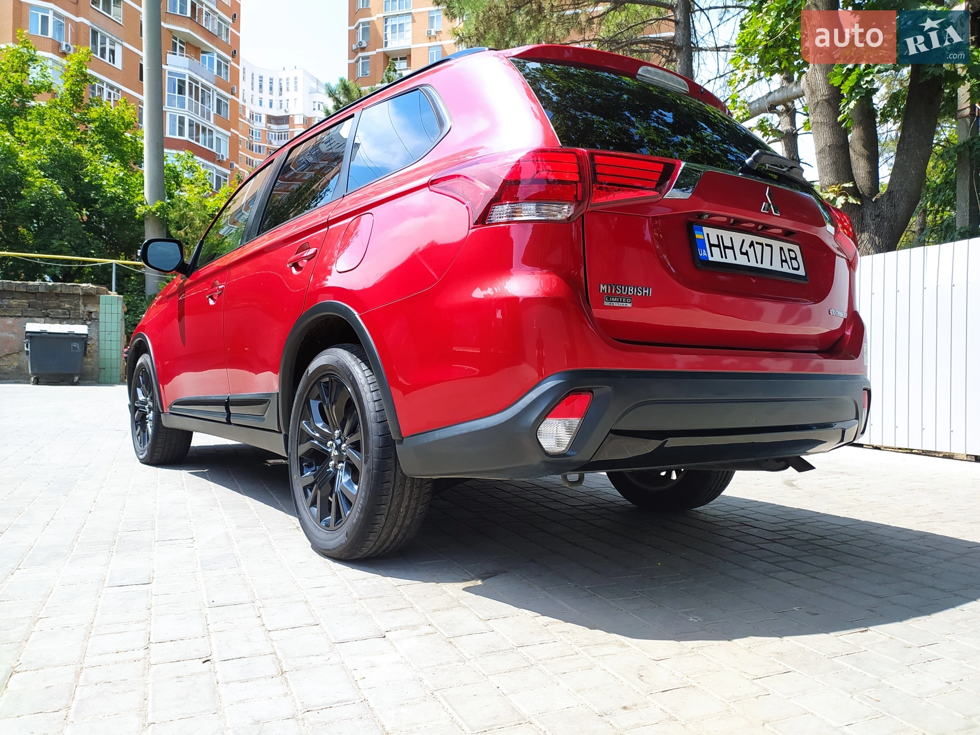 2017 Mitsubishi Outlander - мініатюра 4