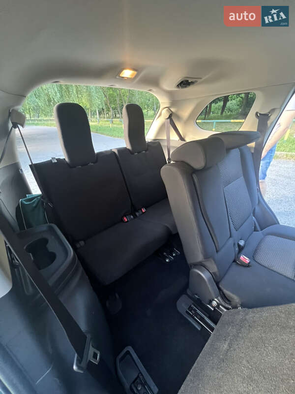 Внедорожник / Кроссовер Mitsubishi Outlander 2018 в Киеве