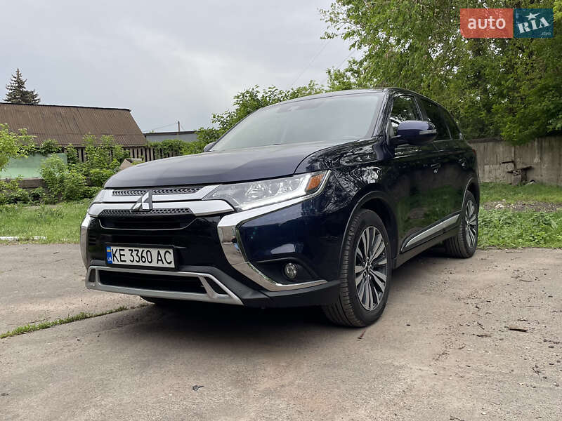 Mitsubishi Outlander 2019