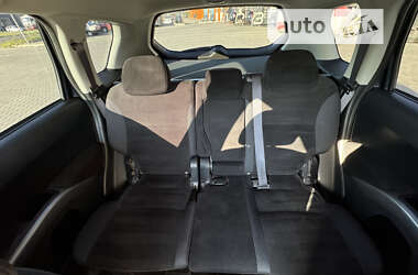 Внедорожник / Кроссовер Mitsubishi Outlander 2009 в 