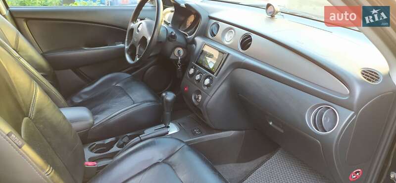 Внедорожник / Кроссовер Mitsubishi Outlander 2005 в Березовке фото 25 Внедорожник / Кроссовер Mitsubishi Outlander 2005 в Березовке