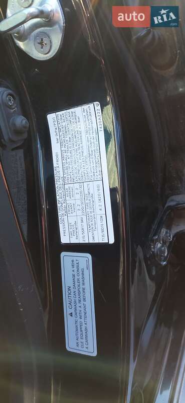 Внедорожник / Кроссовер Mitsubishi Outlander 2005 в Березовке фото 30 Внедорожник / Кроссовер Mitsubishi Outlander 2005 в Березовке