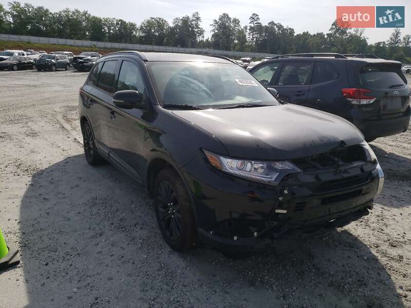 Позашляховик / Кросовер Mitsubishi Outlander 2018 в Хмельницькому фото 20 Позашляховик / Кросовер Mitsubishi Outlander 2018 в Хмельницькому