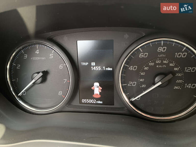 Позашляховик / Кросовер Mitsubishi Outlander 2018 в Хмельницькому фото 15 Позашляховик / Кросовер Mitsubishi Outlander 2018 в Хмельницькому