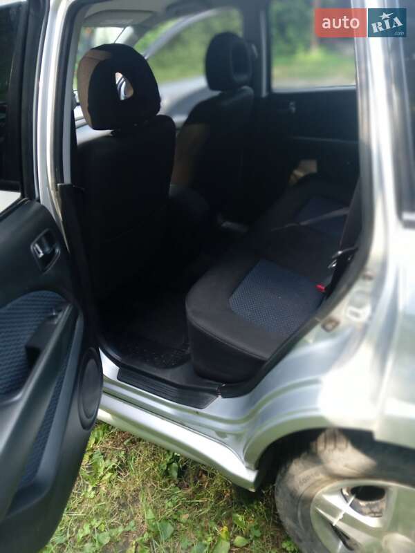 Внедорожник / Кроссовер Mitsubishi Outlander 2006 в Бердичеве