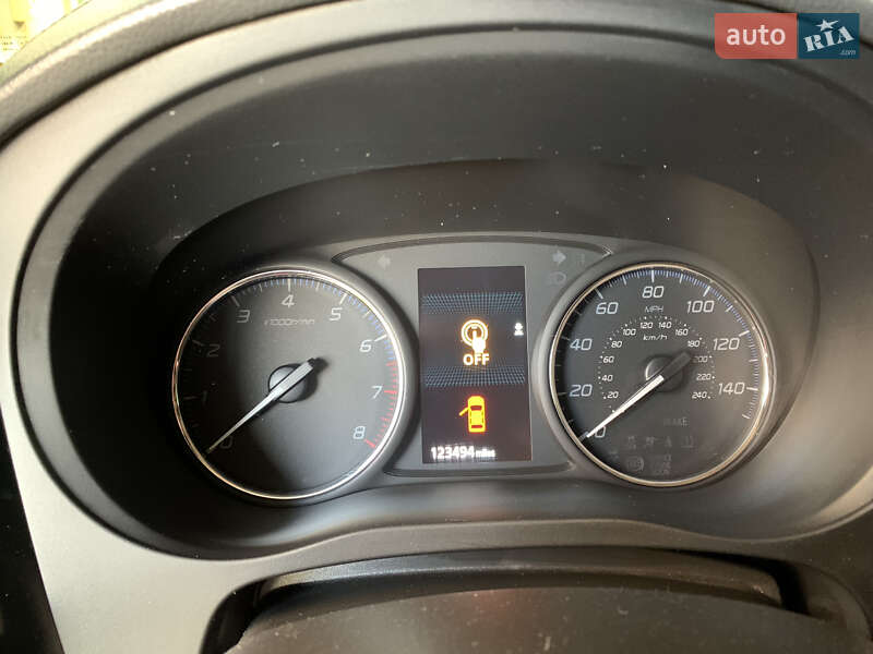 Позашляховик / Кросовер Mitsubishi Outlander 2016 в Запоріжжі