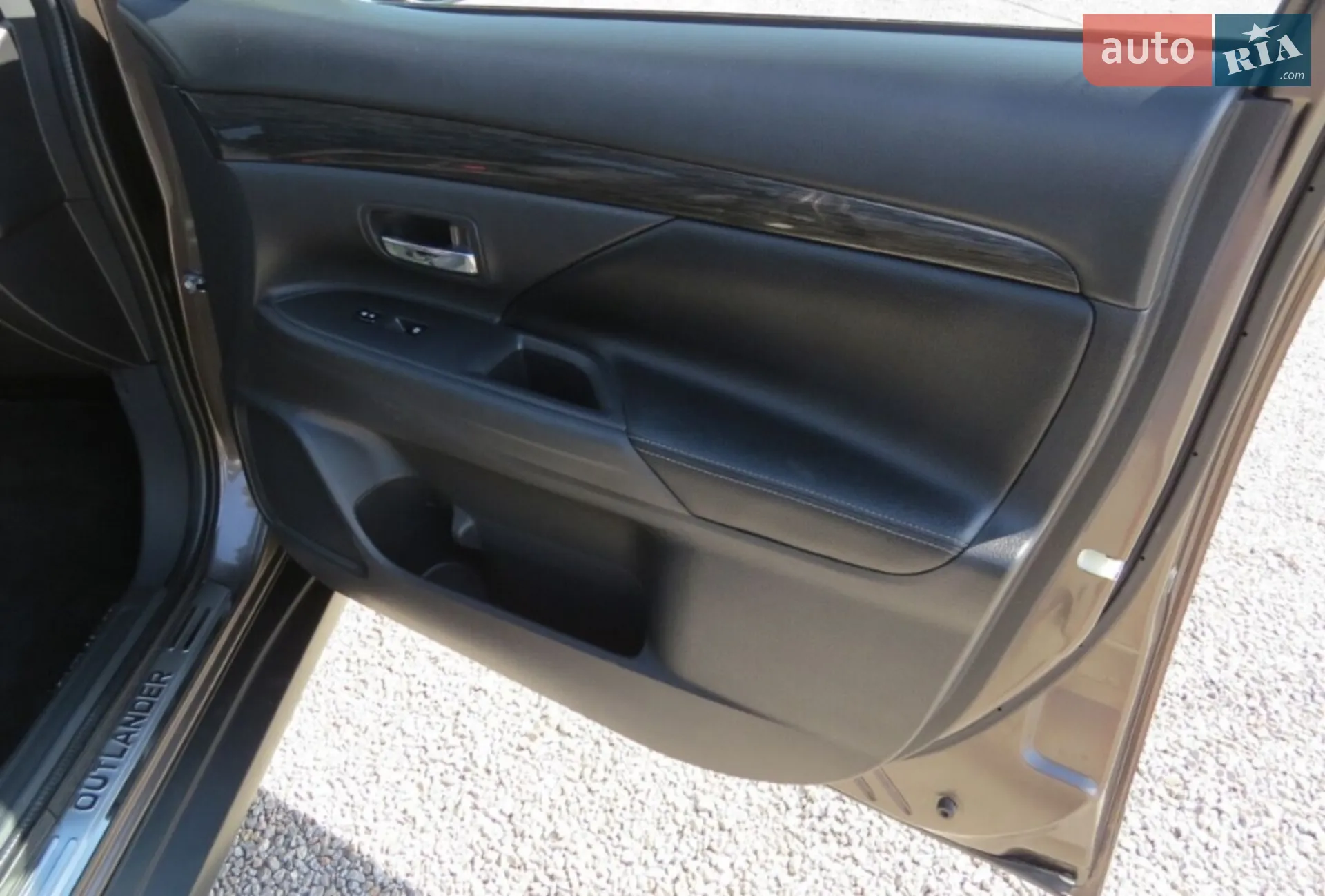 2015 Mitsubishi Outlander - мініатюра 20