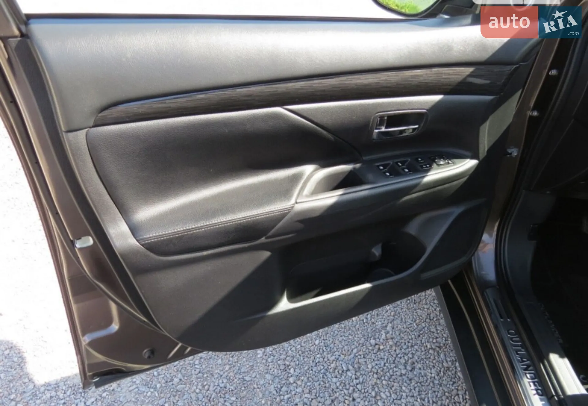 2015 Mitsubishi Outlander - мініатюра 29