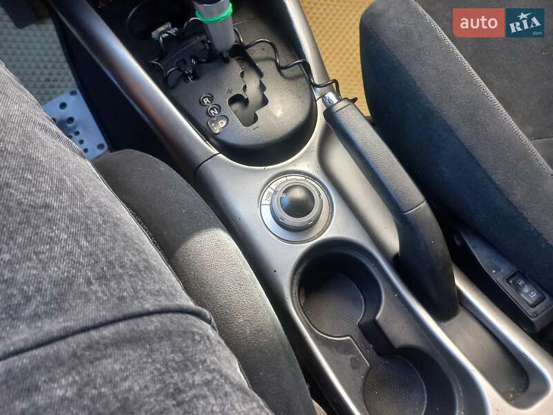 Позашляховик / Кросовер Mitsubishi Outlander 2008 в Хмельницькому