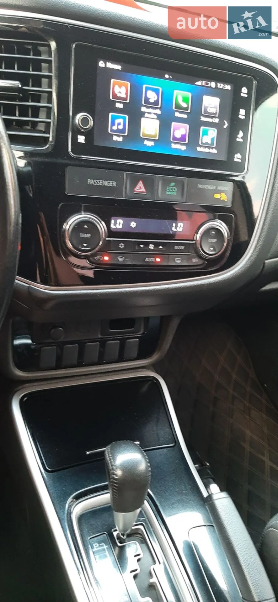 2017 Mitsubishi Outlander - мініатюра 9
