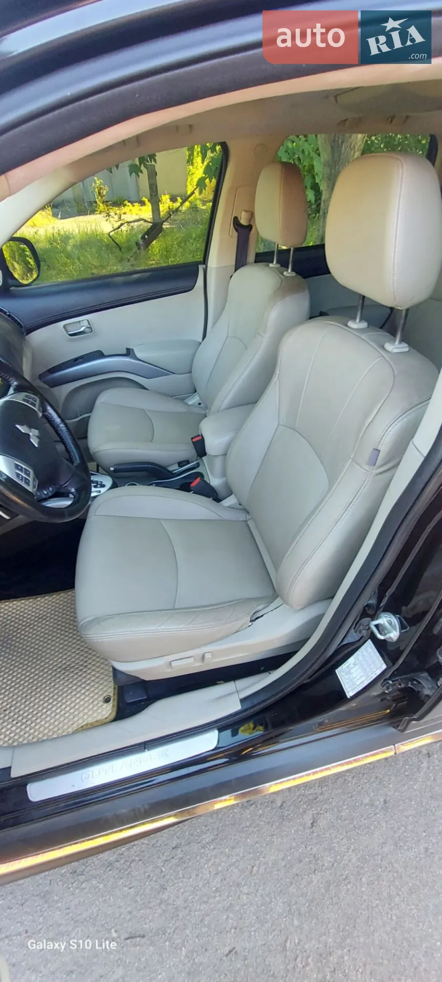 2012 Mitsubishi Outlander - мініатюра 8