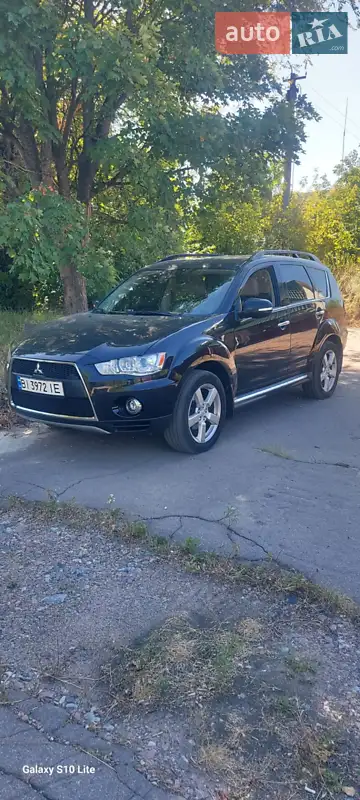 Mitsubishi Outlander