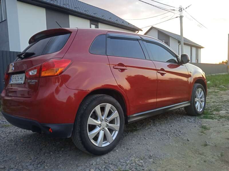 Позашляховик / Кросовер Mitsubishi Outlander 2014 в Вінниці