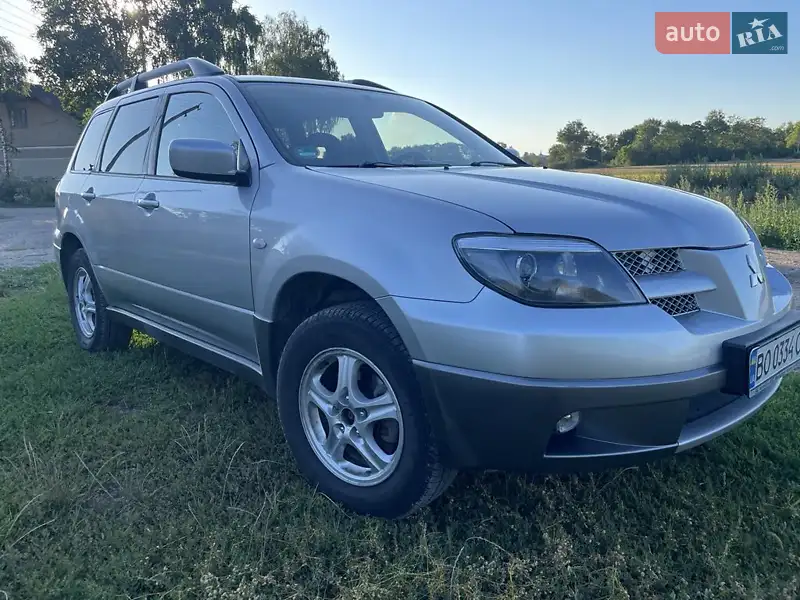 Mitsubishi Outlander