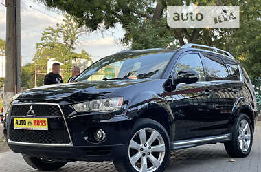 Позашляховик / Кросовер Mitsubishi Outlander 2010 в Миколаєві