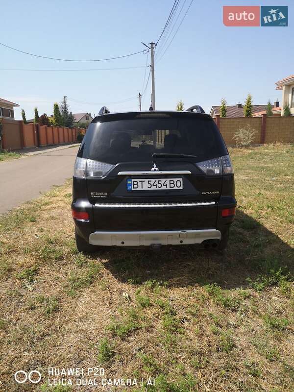Позашляховик / Кросовер Mitsubishi Outlander 2011 в Одесі