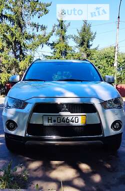 Позашляховик / Кросовер Mitsubishi Outlander 2011 в Сумах