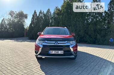 Внедорожник / Кроссовер Mitsubishi Outlander 2018 в Запорожье