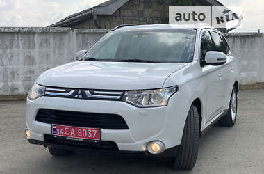 Позашляховик / Кросовер Mitsubishi Outlander 2013 в Надвірній