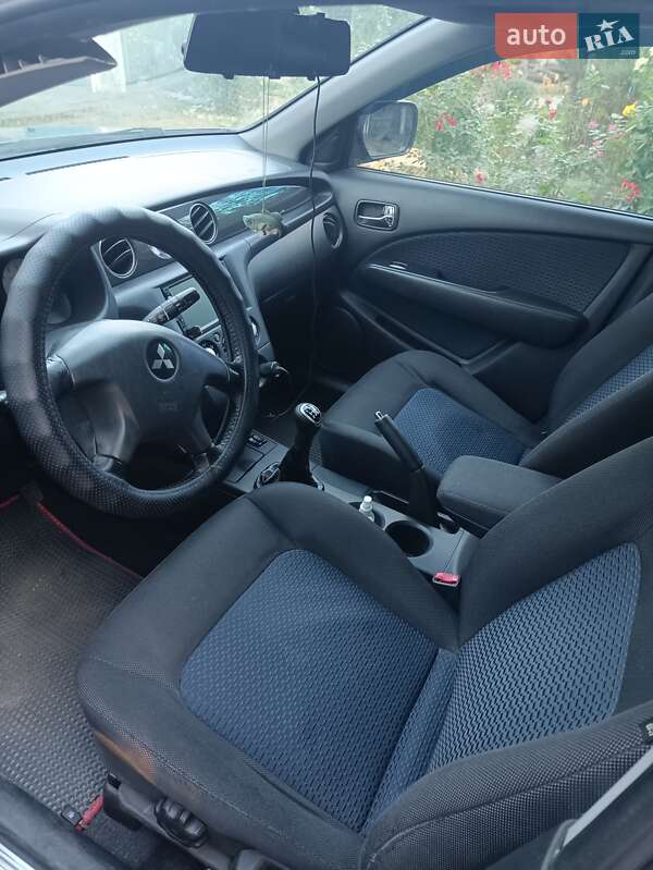 Позашляховик / Кросовер Mitsubishi Outlander 2008 в Переяславі