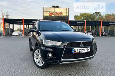 Внедорожник / Кроссовер Mitsubishi Outlander 2010 в Полтаве