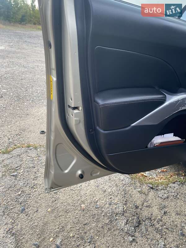 Позашляховик / Кросовер Mitsubishi Outlander 2006 в Благовіщенську