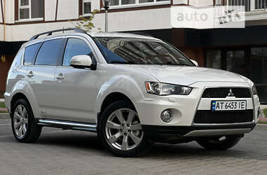 Внедорожник / Кроссовер Mitsubishi Outlander 2011 в Ивано-Франковске