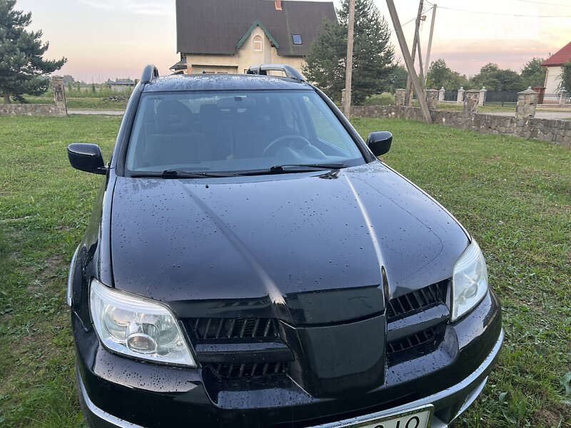 Внедорожник / Кроссовер Mitsubishi Outlander 2006 в Болехове