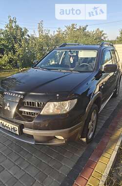 Внедорожник / Кроссовер Mitsubishi Outlander 2006 в Звенигородке