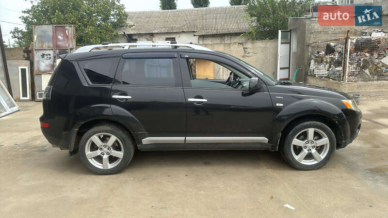 Позашляховик / Кросовер Mitsubishi Outlander 2007 в Ізмаїлі