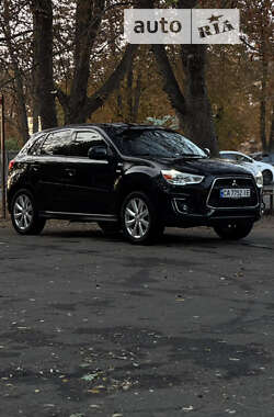 Внедорожник / Кроссовер Mitsubishi Outlander 2014 в Черкассах