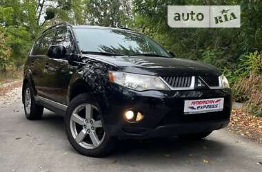 Позашляховик / Кросовер Mitsubishi Outlander 2007 в Києві