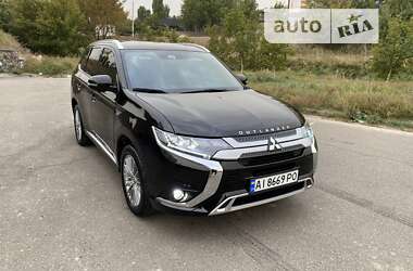 Позашляховик / Кросовер Mitsubishi Outlander 2021 в Білій Церкві