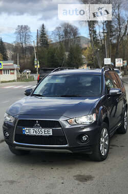 Позашляховик / Кросовер Mitsubishi Outlander 2011 в Микуличині