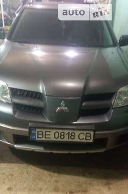 Внедорожник / Кроссовер Mitsubishi Outlander 2005 в Вознесенске