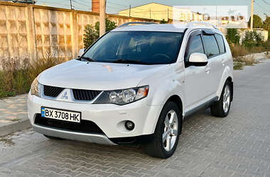 Внедорожник / Кроссовер Mitsubishi Outlander 2008 в Хмельницком