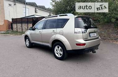 Внедорожник / Кроссовер Mitsubishi Outlander 2008 в Смеле