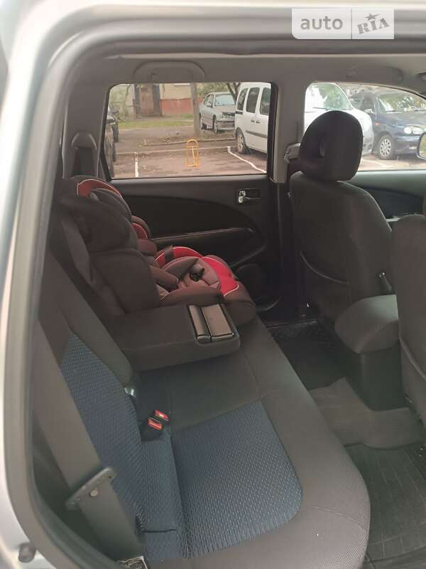 Внедорожник / Кроссовер Mitsubishi Outlander 2008 в Львове фото 15 Внедорожник / Кроссовер Mitsubishi Outlander 2008 в Львове