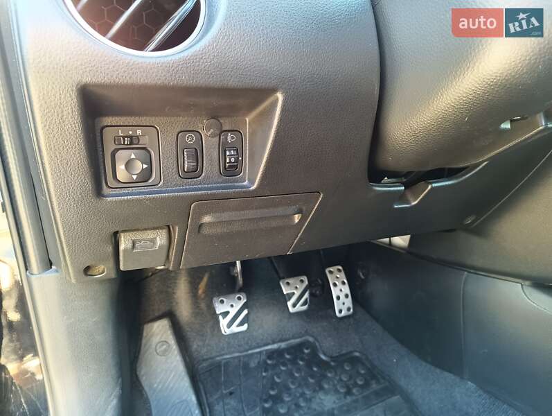 Позашляховик / Кросовер Mitsubishi Outlander 2006 в Ізмаїлі фото 21 Позашляховик / Кросовер Mitsubishi Outlander 2006 в Ізмаїлі