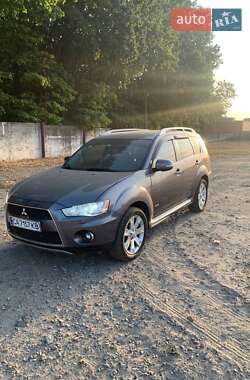 Внедорожник / Кроссовер Mitsubishi Outlander 2010 в Умани