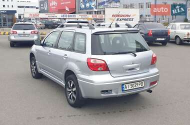 Внедорожник / Кроссовер Mitsubishi Outlander 2006 в Киеве