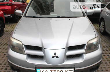 Внедорожник / Кроссовер Mitsubishi Outlander 2003 в Киеве