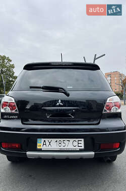 Внедорожник / Кроссовер Mitsubishi Outlander 2008 в 