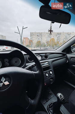 Внедорожник / Кроссовер Mitsubishi Outlander 2008 в 